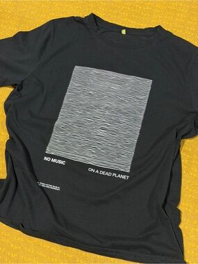 No Music On A Dead Planet tee shirt (Peter Saville, Joy Division, rare)